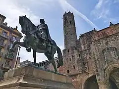 Statue of a count on a horse