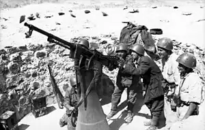 20/77 Scotti on pedestal mount