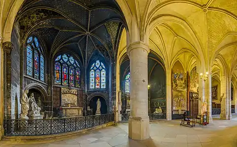 The Disambulatory, looking southwest. To the left is the Chapel of Saint Landry