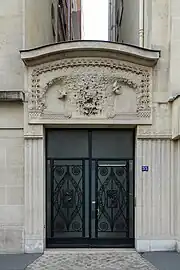 Birds - Quai d'Orsay no. 55 in Paris, designed by Louis-Hippolyte Boileau and carved by Léon Binet, 1913