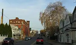 West Chestnut Street