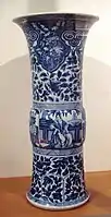 Export porcelain vase with European scene, Qing Kangxi era, (1690-1700).