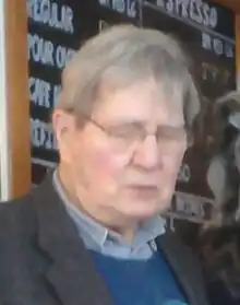 Image 60Galway Kinnell performing a poetic piece in Vermont (from Performance poetry)
