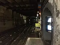 Connection between lines 8 and 1, south of the platform towards Balard