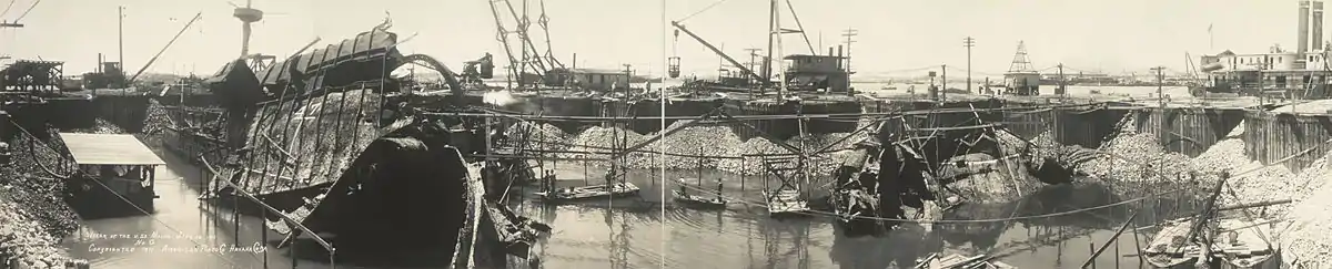 shipwrekc in a cofferdam