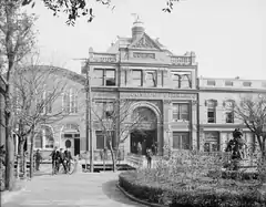 The building shortly after its construction in 1887