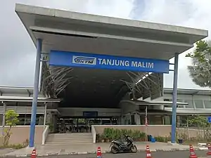 Tanjung Malim 2 Current official northern terminus of Port Klang line since December 2015.