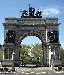 Soldiers' and Sailors' Arch in the Grand Army Plaza, Brooklyn, New York City (2007)