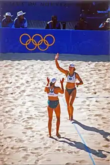 Image 18Natalie Cook and Kerri Pottharst at the 2000 tournament. (from Beach volleyball at the Summer Olympics)